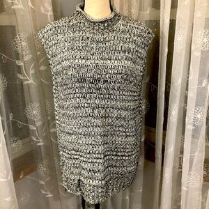 Roots chunky knit sleeveless sweater  SZ M
